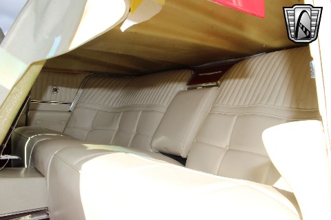 1966 Ford Thunderbird image 123