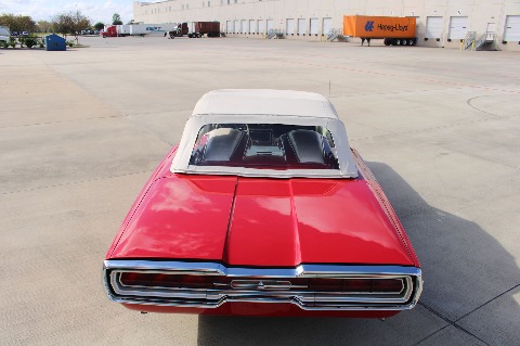 1966 Ford Thunderbird image 22