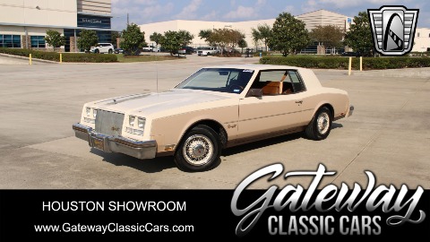 1983 Buick Riviera image 1