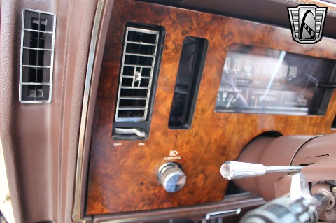 1983 Buick Riviera image 112