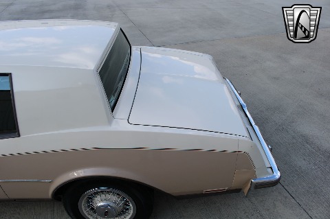 1983 Buick Riviera image 36