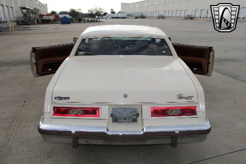 1983 Buick Riviera image 141