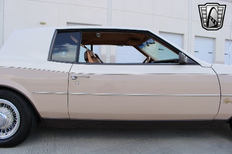 1983 Buick Riviera image 42