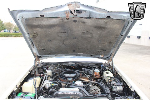 1983 Buick Riviera image 96