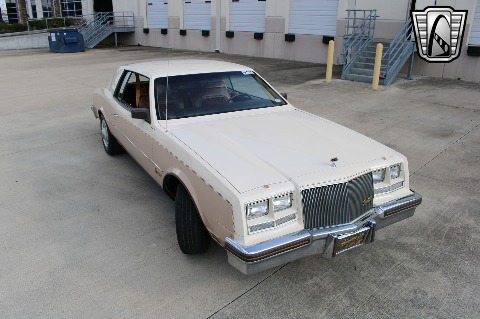 1983 Buick Riviera image 19