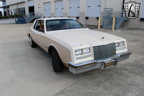 1983 Buick Riviera image 20
