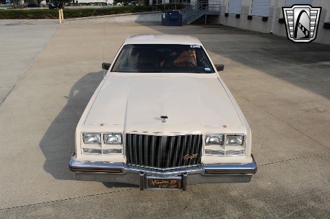 1983 Buick Riviera image 22