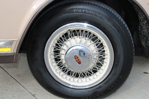 1983 Buick Riviera image 28