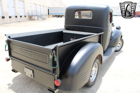 1946 Dodge Pickup image 38