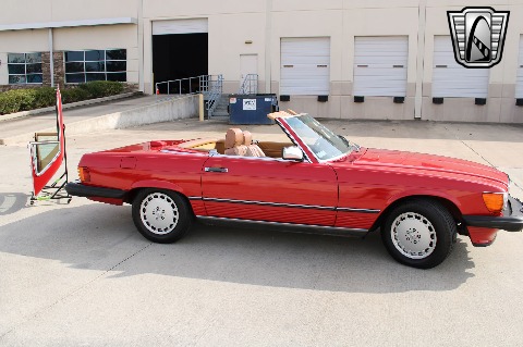 1986 Mercedes-Benz 560SL image 7