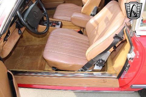 1986 Mercedes-Benz 560SL image 112