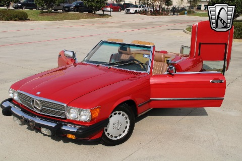 1986 Mercedes-Benz 560SL image 10