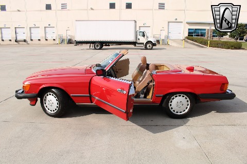 1986 Mercedes-Benz 560SL image 11