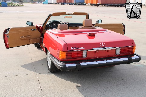 1986 Mercedes-Benz 560SL image 12