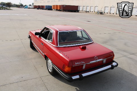 1986 Mercedes-Benz 560SL image 17