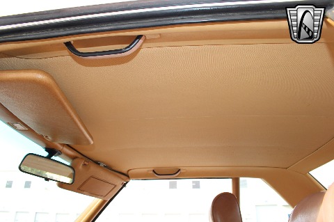 1986 Mercedes-Benz 560SL image 123