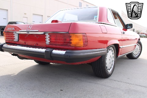 1986 Mercedes-Benz 560SL image 25