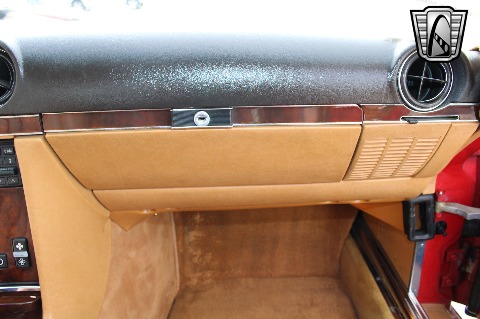 1986 Mercedes-Benz 560SL image 130