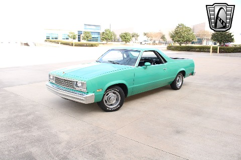 1983 GMC Caballero image 3