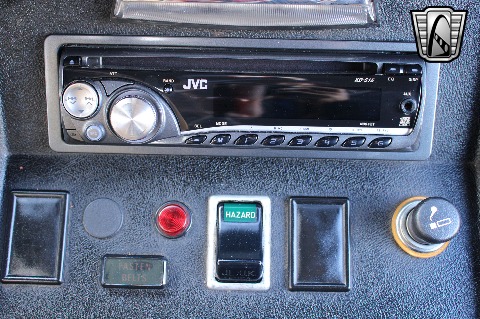 1974 MG MGB image 137