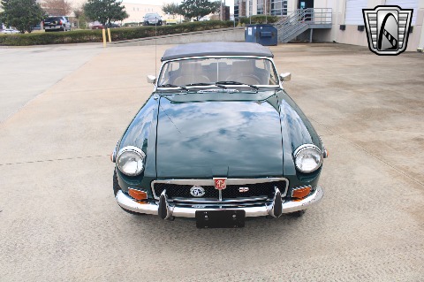 1974 MG MGB image 34