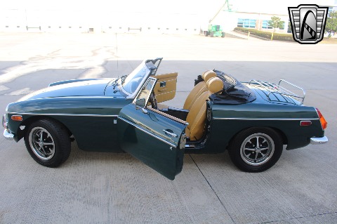 1974 MG MGB image 10