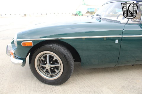 1974 MG MGB image 39