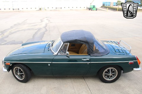1974 MG MGB image 16