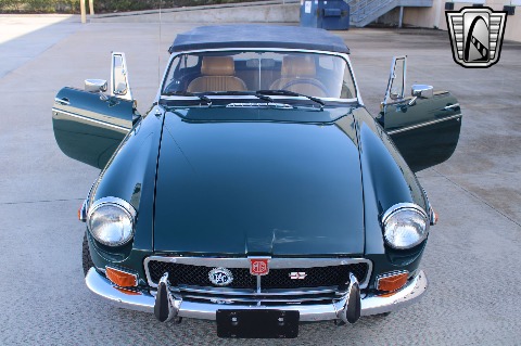 1974 MG MGB image 147
