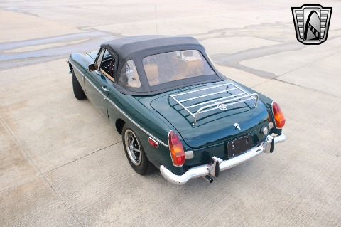 1974 MG MGB image 19
