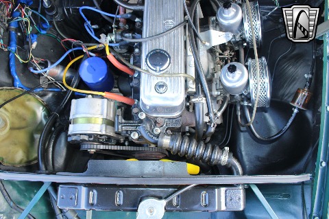 1974 MG MGB image 101