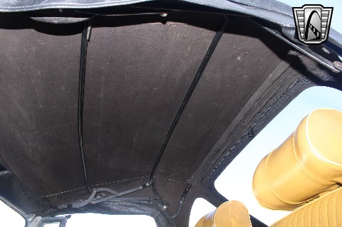 1974 MG MGB image 127