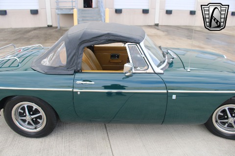 1974 MG MGB image 50