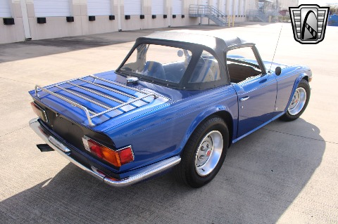 1972 Triumph TR6 image 7