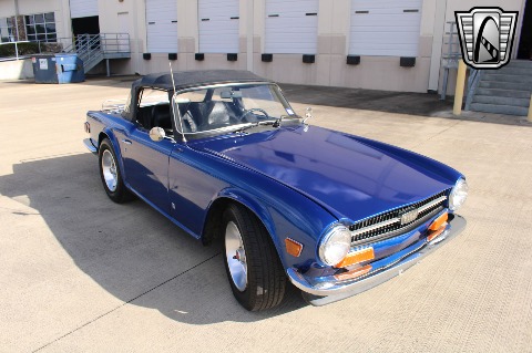 1972 Triumph TR6 image 9