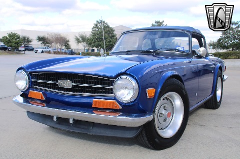 1972 Triumph TR6 image 11
