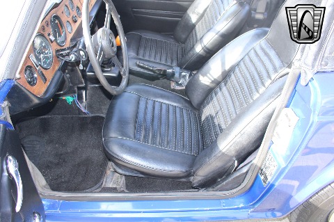 1972 Triumph TR6 image 13