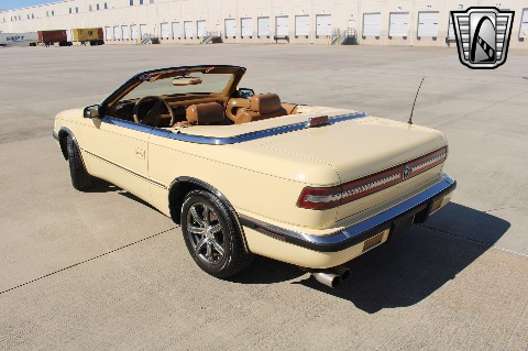 1989 Chrysler TC image 5