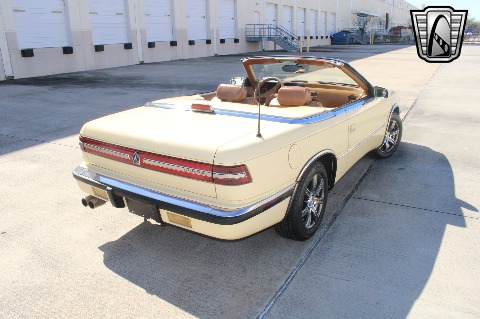 1989 Chrysler TC image 6