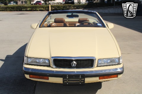 1989 Chrysler TC image 9