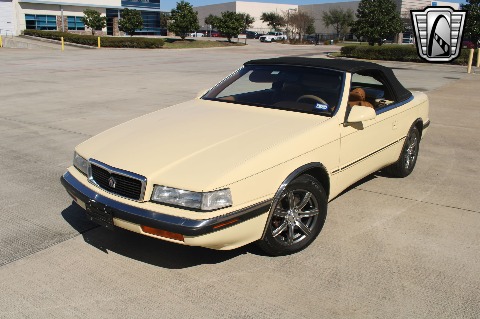 1989 Chrysler TC image 38