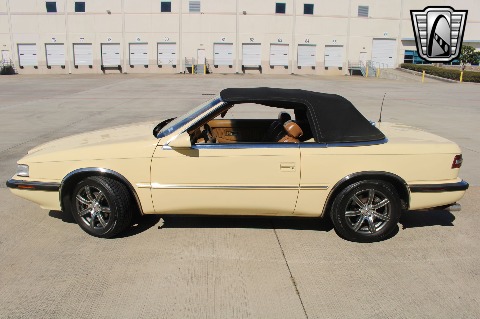 1989 Chrysler TC image 17