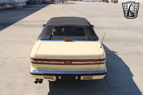 1989 Chrysler TC image 22