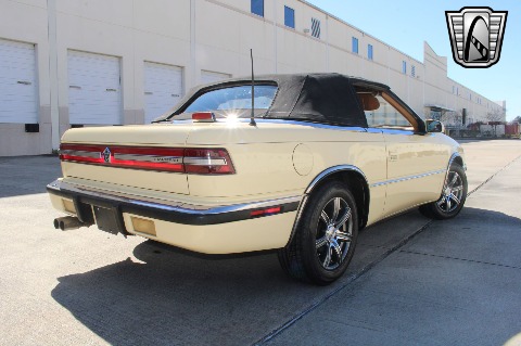 1989 Chrysler TC image 27