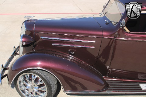 1936 Chevrolet Deluxe image 30
