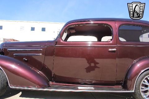 1936 Chevrolet Deluxe image 31