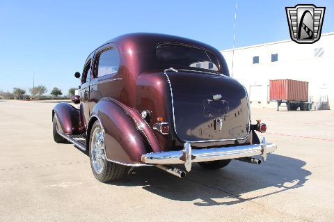 1936 Chevrolet Deluxe image 9