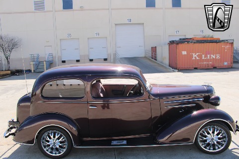 1936 Chevrolet Deluxe image 16