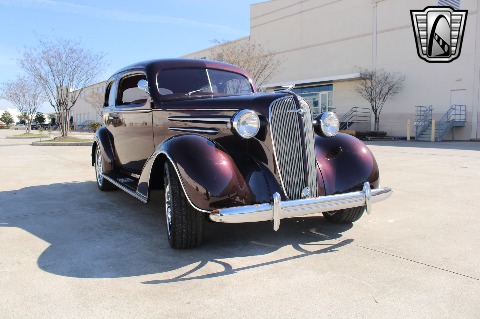 1936 Chevrolet Deluxe image 21