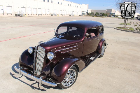1936 Chevrolet Deluxe image 25